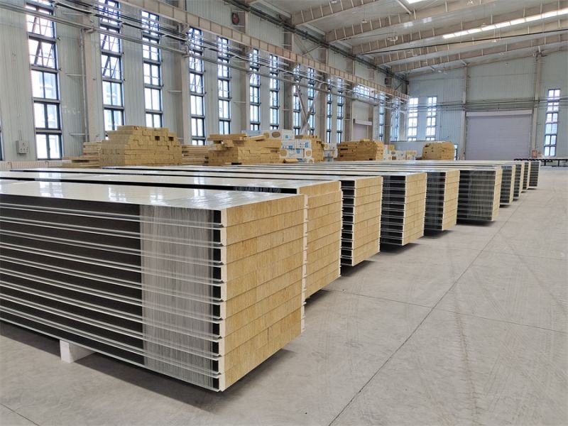 聚氨酯封边岩棉板