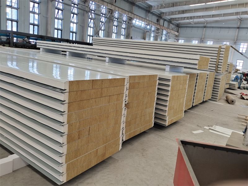 聚氨酯夹芯板被广泛应用的优势